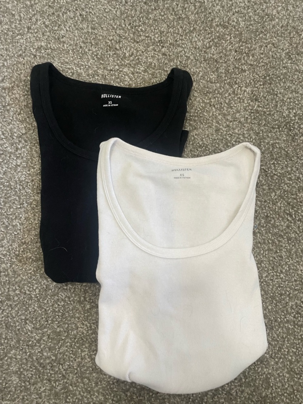 Hollister Black & White Ribbed long sleeve Duo